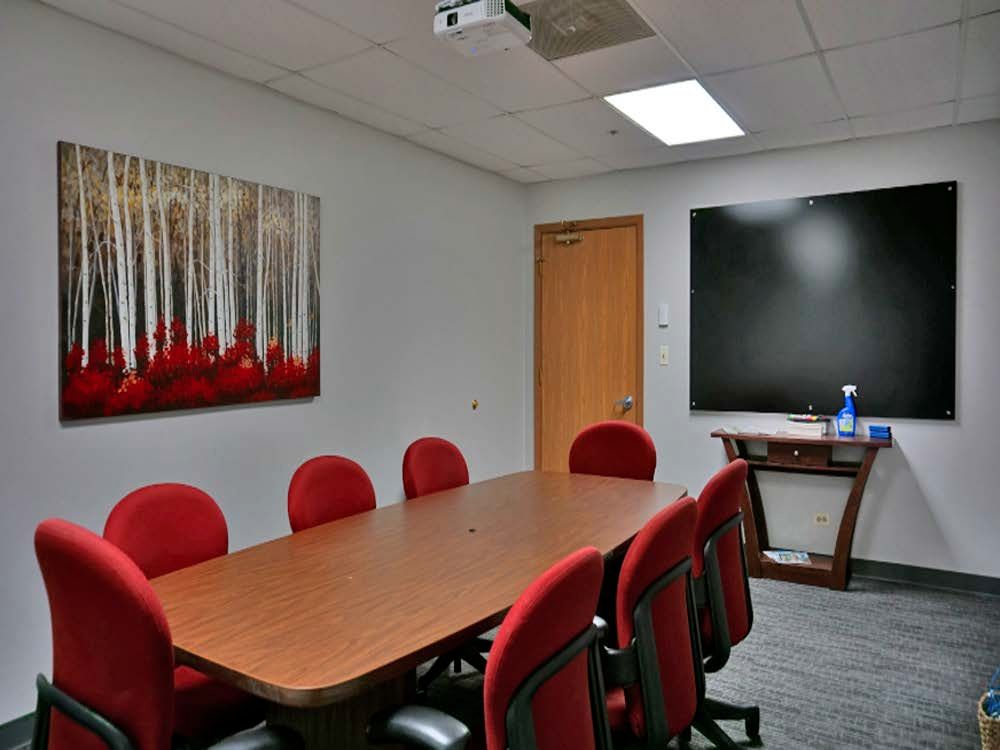 Suite 204 D
